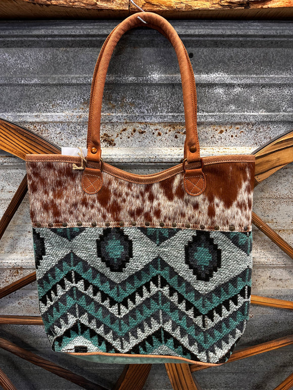 Pretty Please Tote